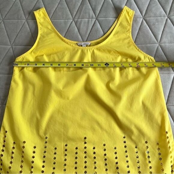 Gap Sunny Tank Cutout Circle Design at Hem Bright Yellow Size Small - Picture 5 of 8